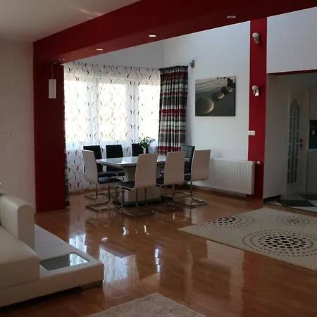 Sanderson Miercurea Ciuc